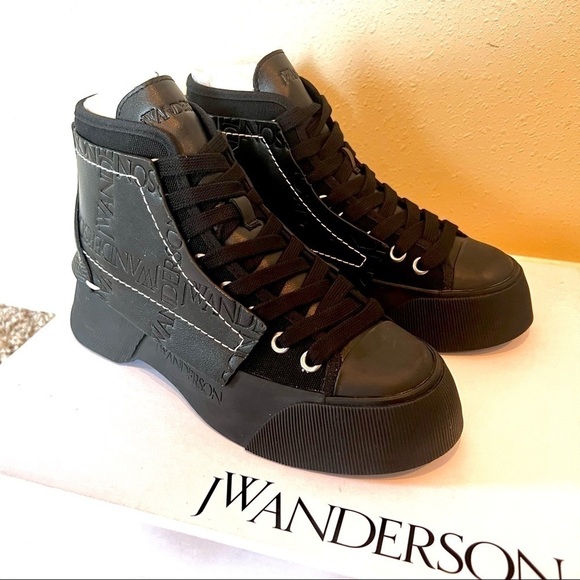NWT JW ANDERSON Black Vulco Panelled High Top Sneakers chunky womens size 6 - Picture 6 of 12